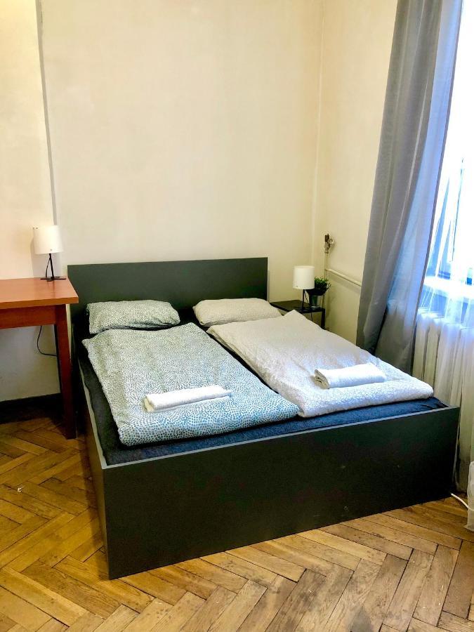 Best Rooms For Short Stay In City Center Krasków Eksteriør bilde