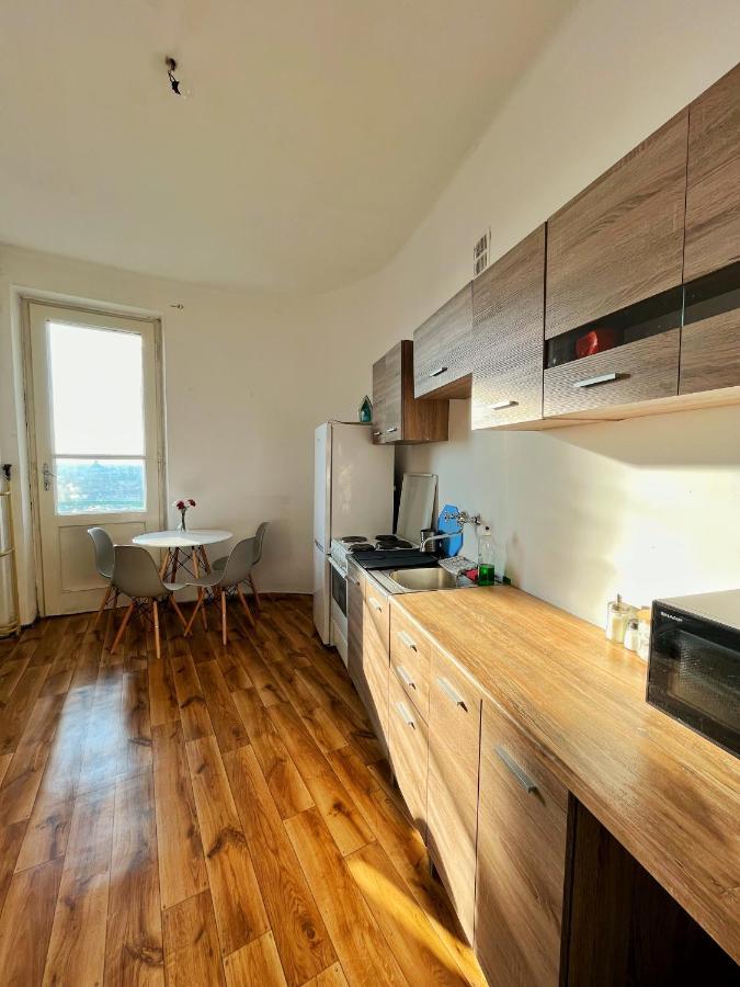 Best Rooms For Short Stay In City Center Krasków Eksteriør bilde